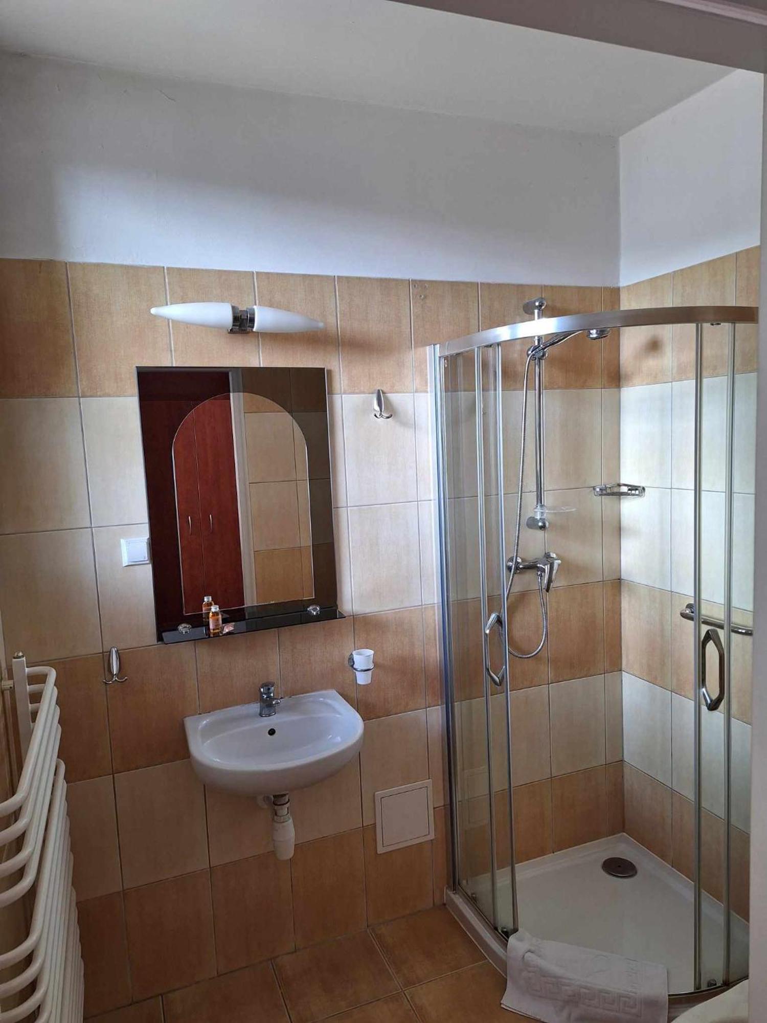 Hotel *** Nat Krynica-Zdrój Extérieur photo