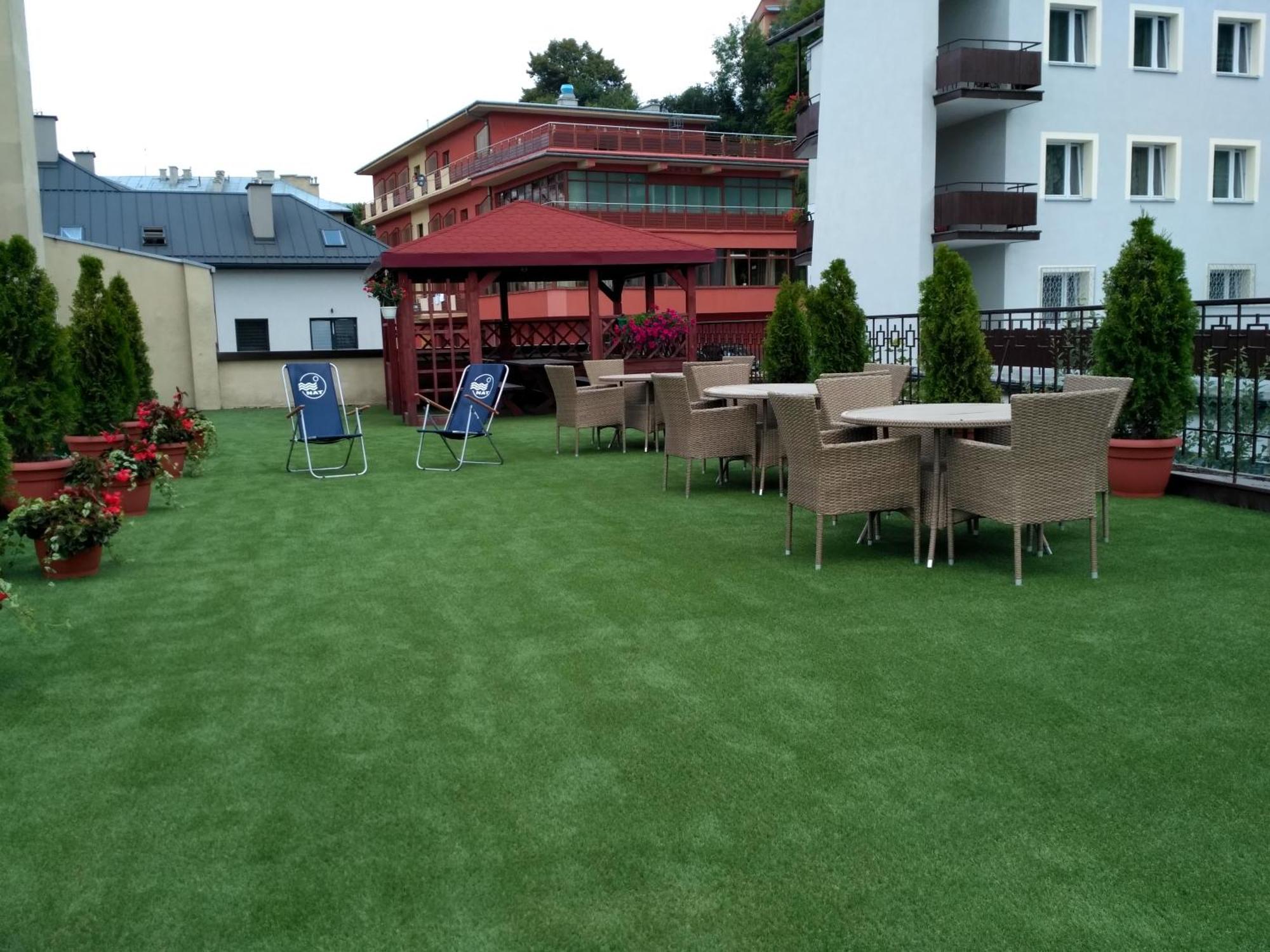 Hotel *** Nat Krynica-Zdrój Extérieur photo