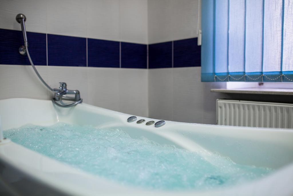 Hotel *** Nat Krynica-Zdrój Extérieur photo