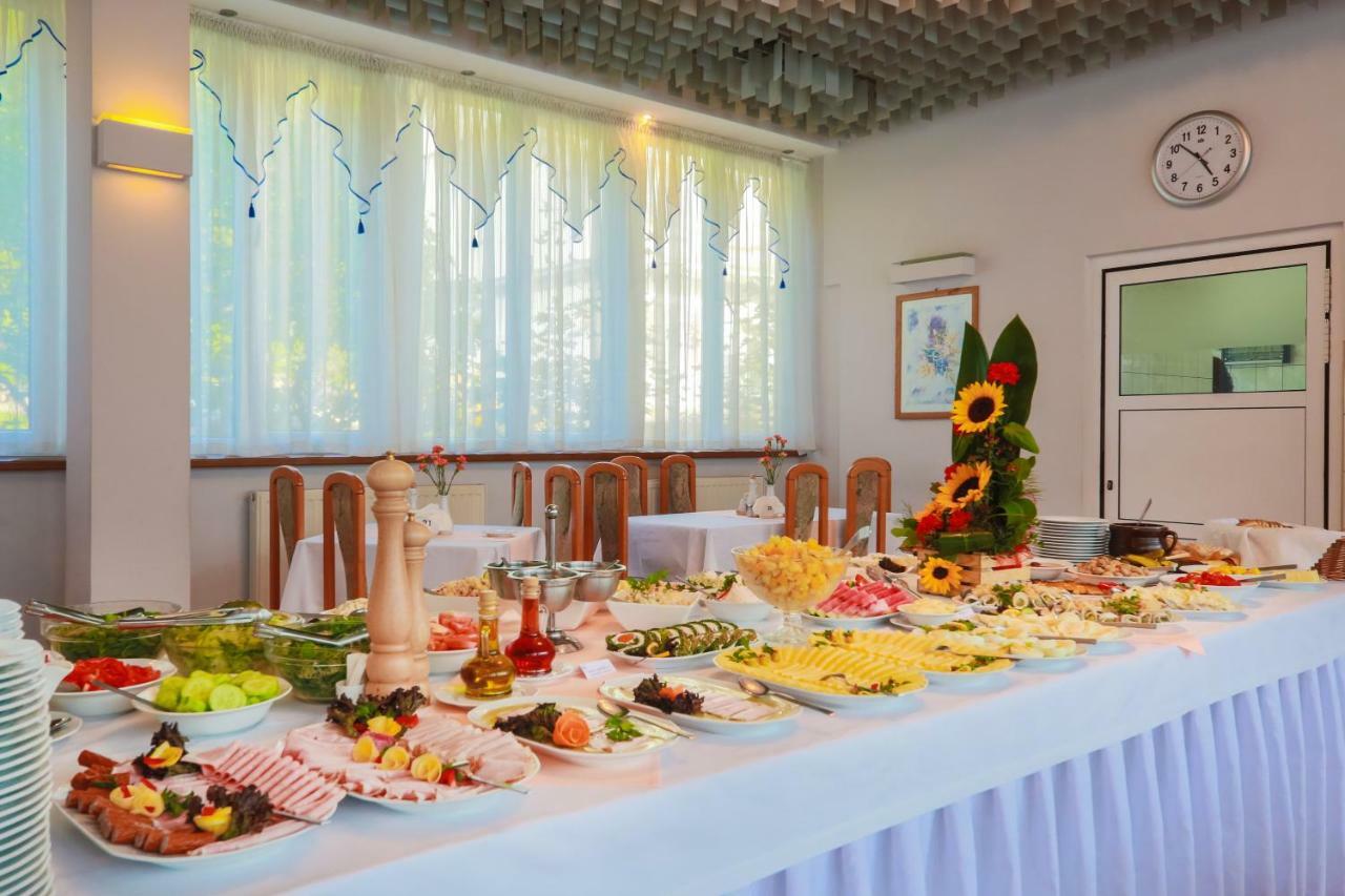 Hotel *** Nat Krynica-Zdrój Extérieur photo